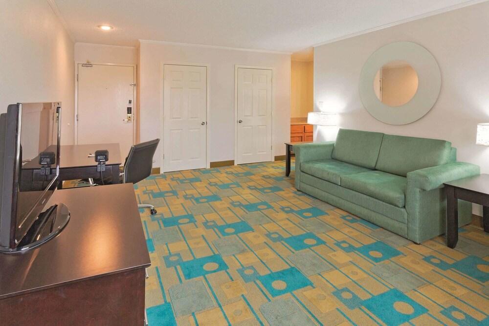 Hotel La Quinta By Wyndham Atlanta Stockbridge