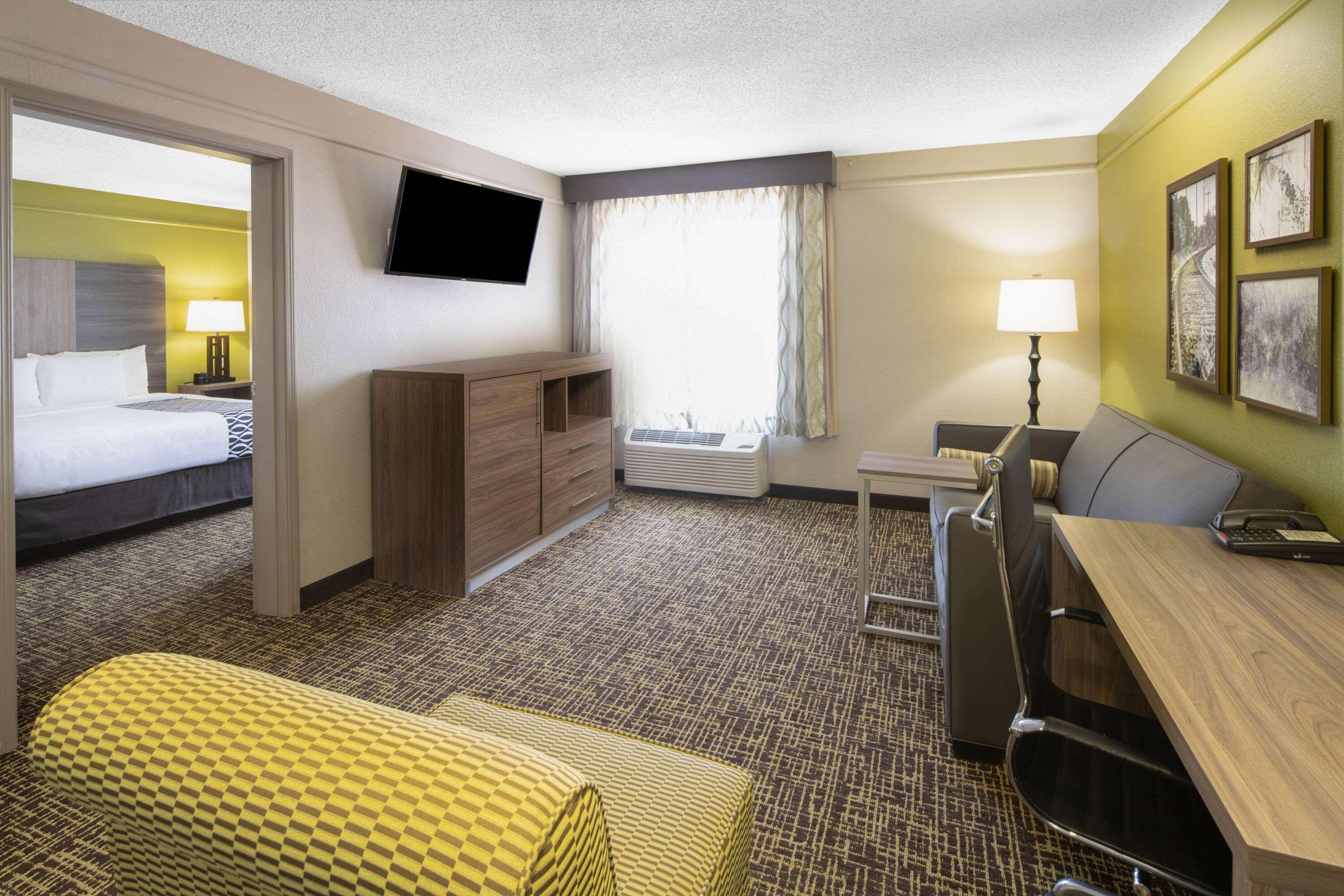 La Quinta By Wyndham Atlanta