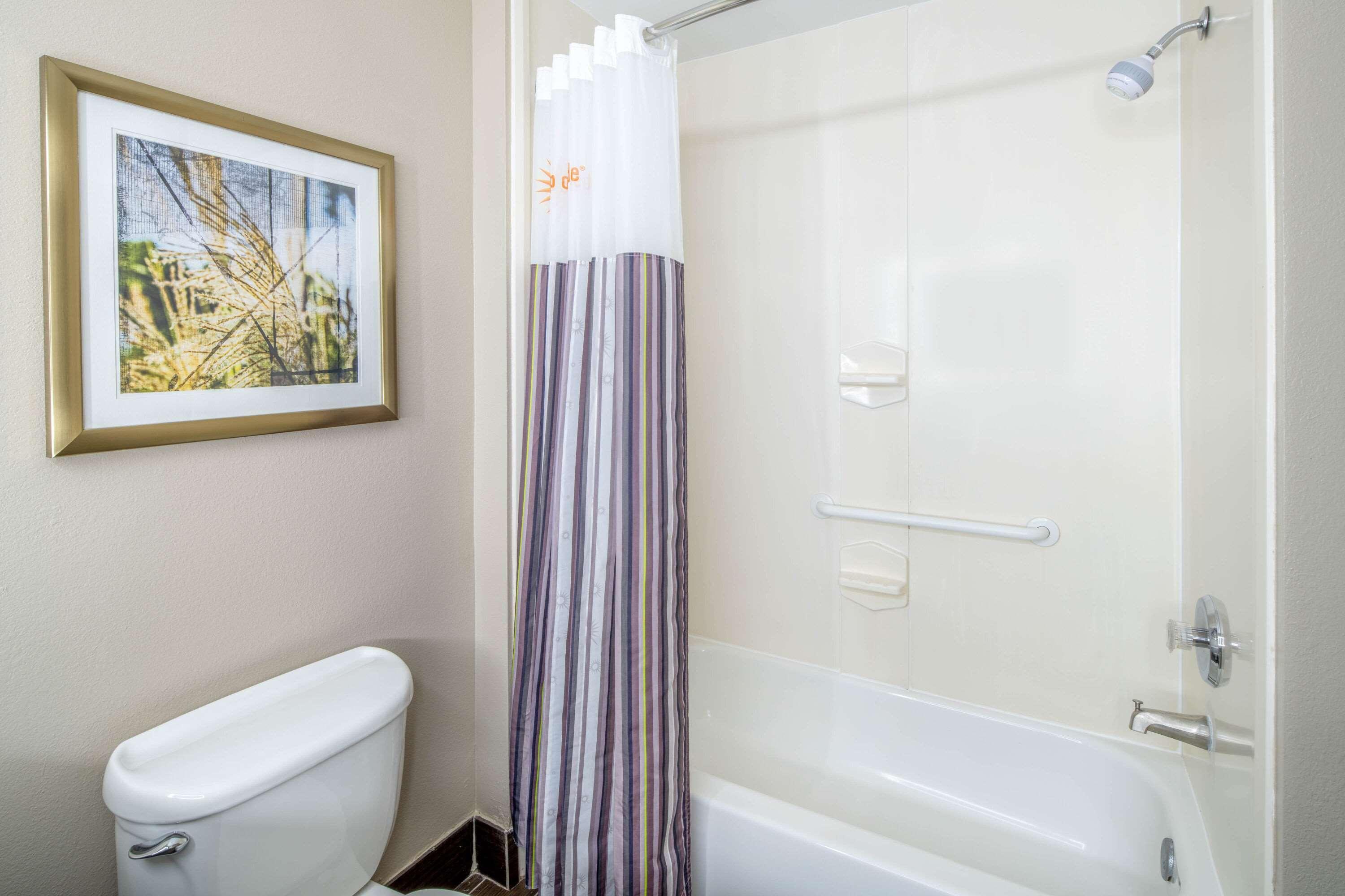Hotel La Quinta By Wyndham Atlanta 3*